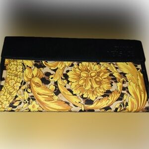 Versace Classic Black & Gold Wallet